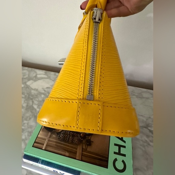 LOUIS VUITTON ALMA BB - Picture 10 of 13